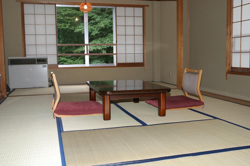 Tengu-No-Yu Kimuraen Hotel Numata  Habitación foto
